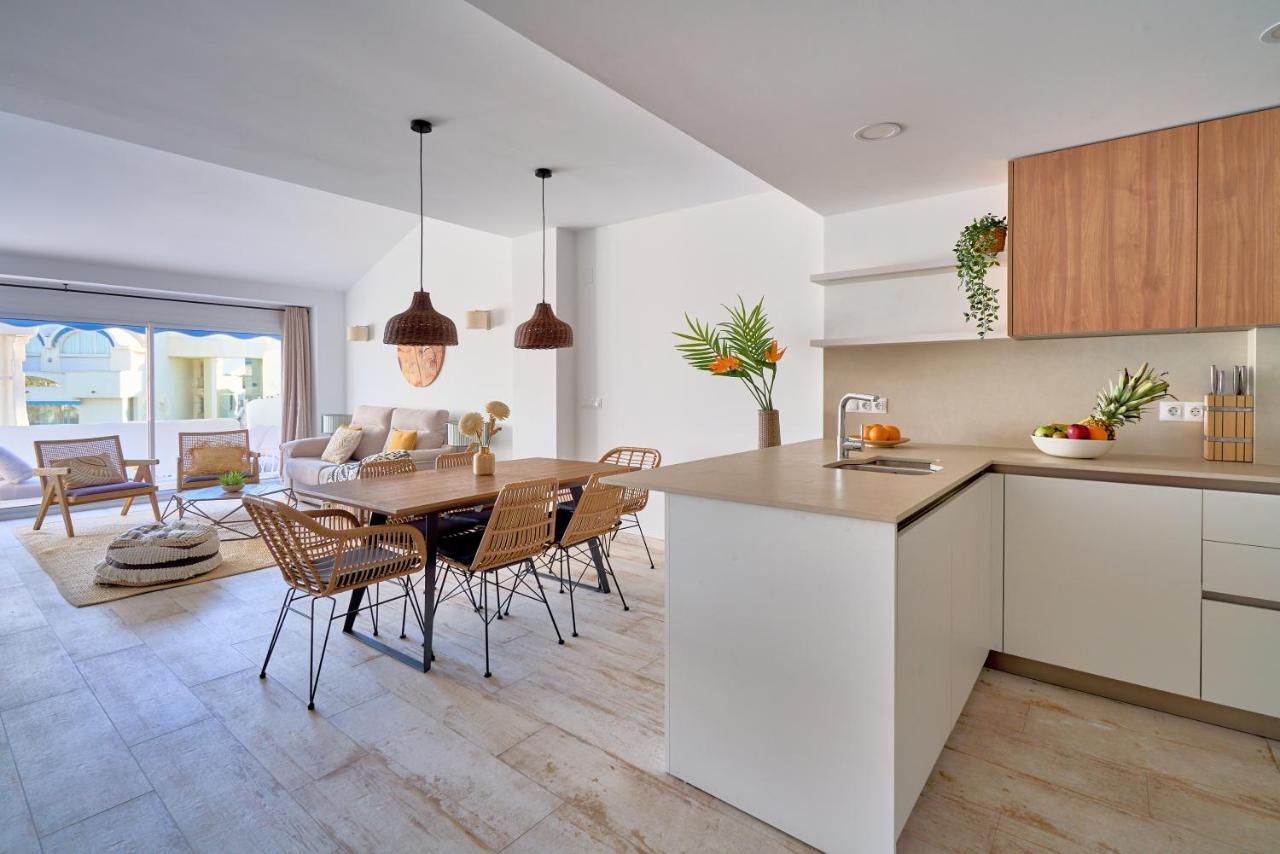 Weforyou Ola Puerto Marina Apartment Benalmádena Eksteriør billede
